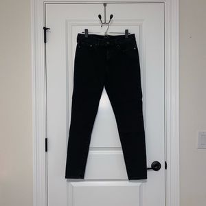 Black skinny jeans